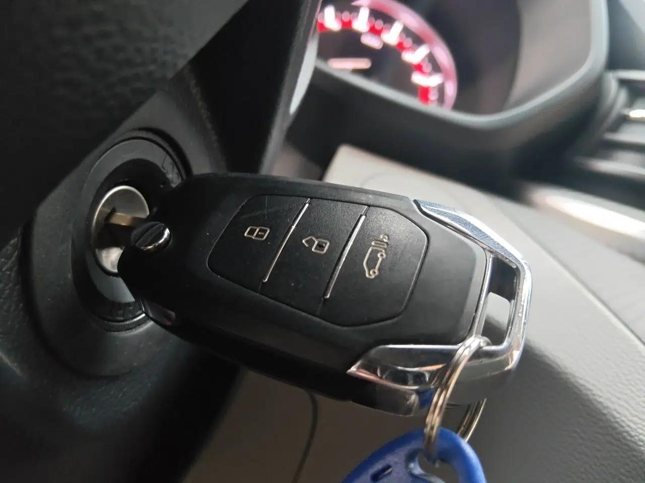 SAIC MAXUS Xintu V90  — миниатюра 9