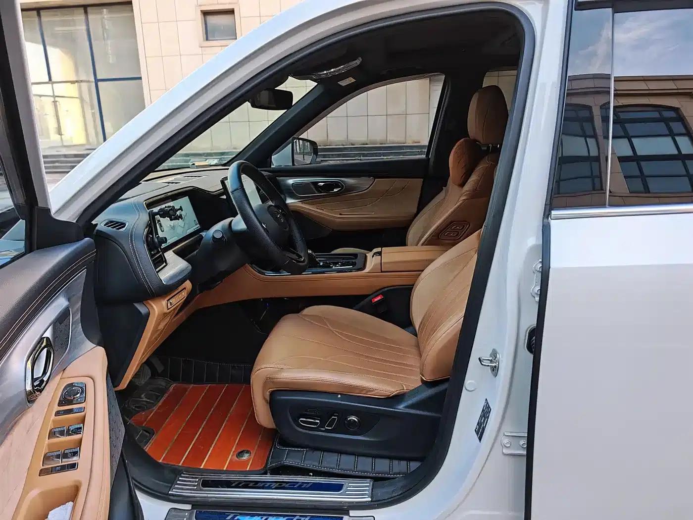 Trumpchi ES9 2024 PHEV 143km Pro+ — миниатюра 8