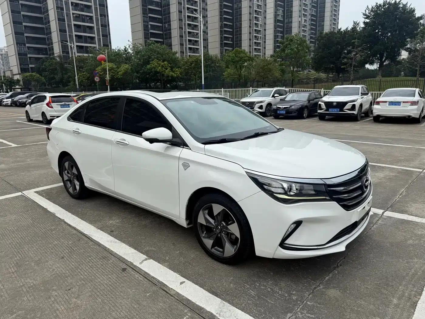 Trumpchi GA4 2018 200T Automatic Premium Edition — миниатюра 3