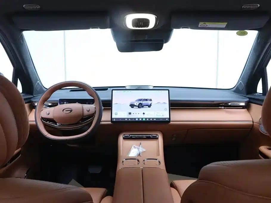 Trumpchi S7 2025 180km/h Ultra AWD LiDAR Edition — миниатюра 21