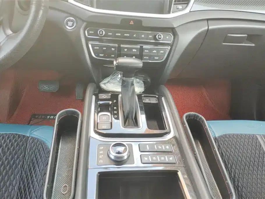 Trumpchi GS7 2017 320T 4WD Luxury Intelligent Connected Edition — миниатюра 16