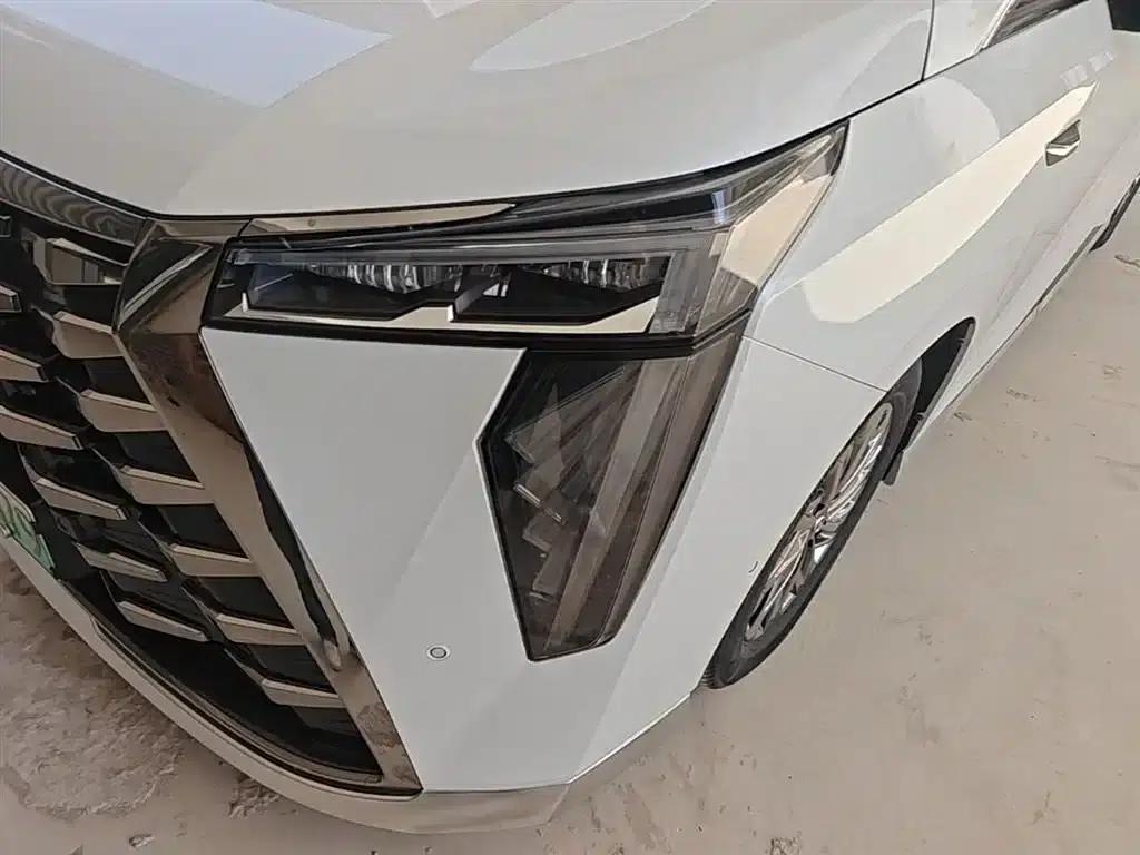 Trumpchi Aspiration M8 2025 Qiankun Series Ultra First Class — миниатюра 24