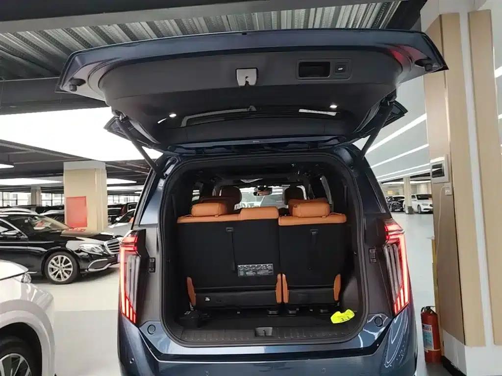 Trumpchi M8 2025 Qiankun Series Pro Comfort Cabin — миниатюра 19