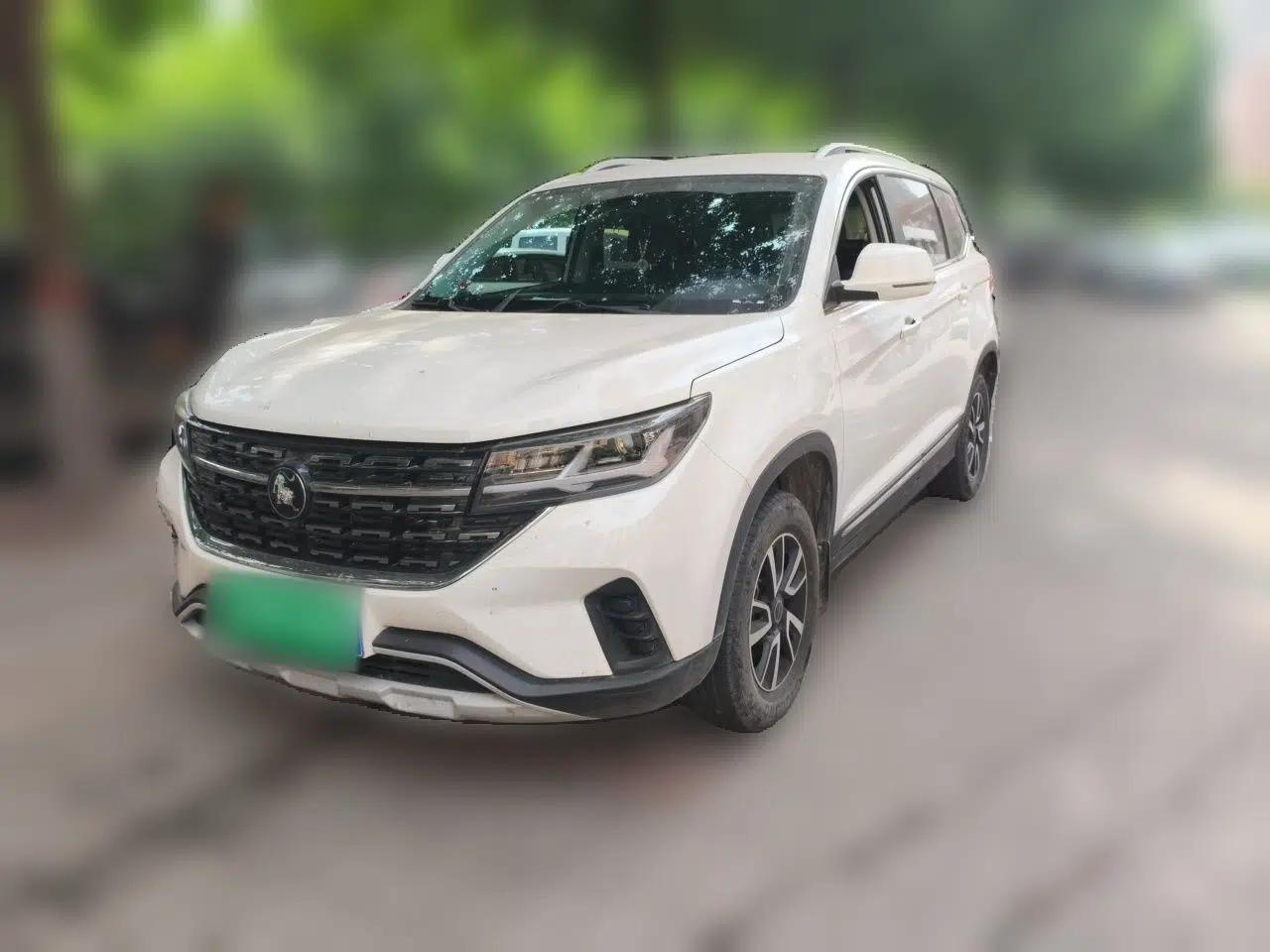 FORTHING T5 2022 Grand Edition 1.6L Manual Dream-Chasing Five-Seat Model — миниатюра 1