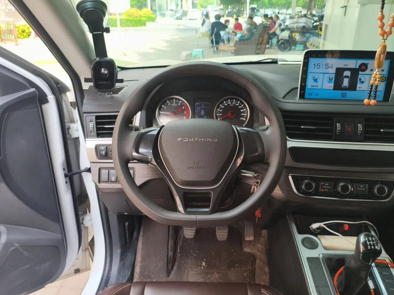 FORTHING T5 2022 Grand Edition 1.6L Manual Dream-Chasing Five-Seat Model — миниатюра 11