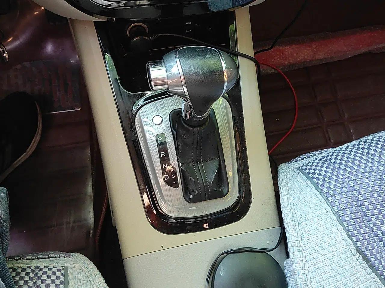 FORTHING Joyear XV 2015 1.6L CVT Comfort Model — миниатюра 15
