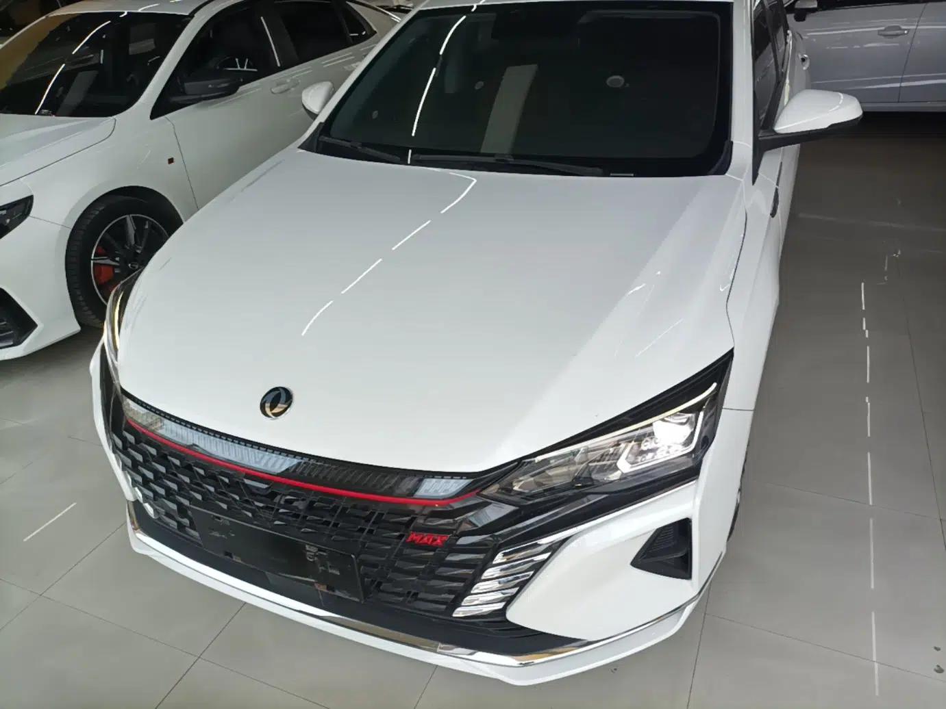 Dongfeng Aeolus Yixuan MAX 2021 1.5T Ultra-Stylish Trendsetter Edition — миниатюра 2