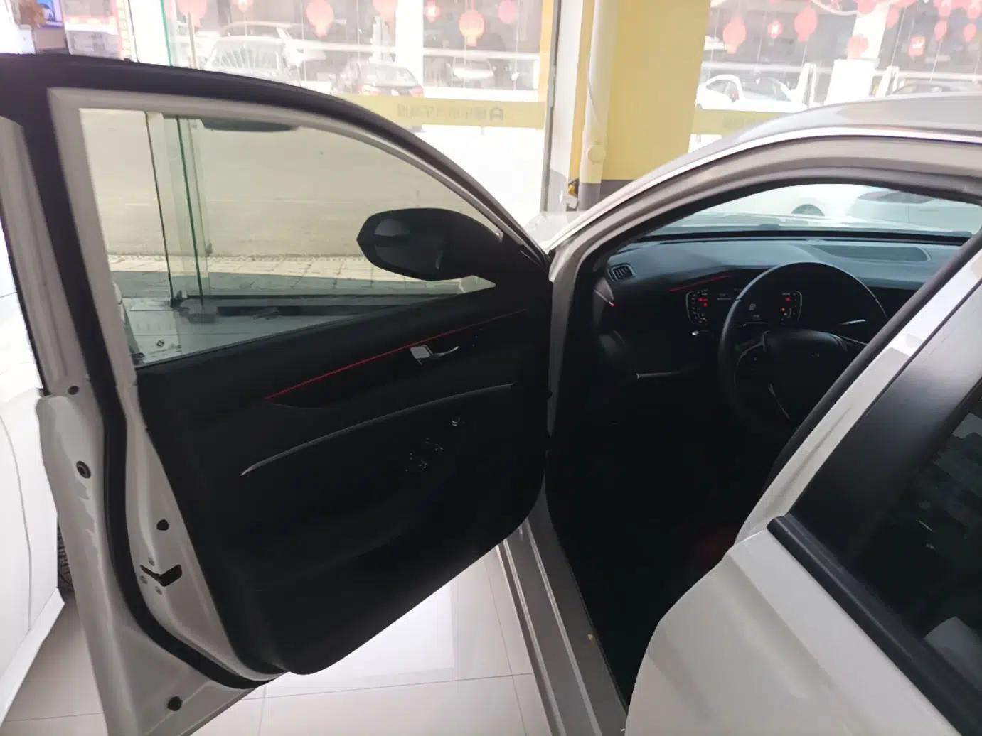 Dongfeng Aeolus Yixuan MAX 2021 1.5T Ultra-Stylish Trendsetter Edition — миниатюра 19