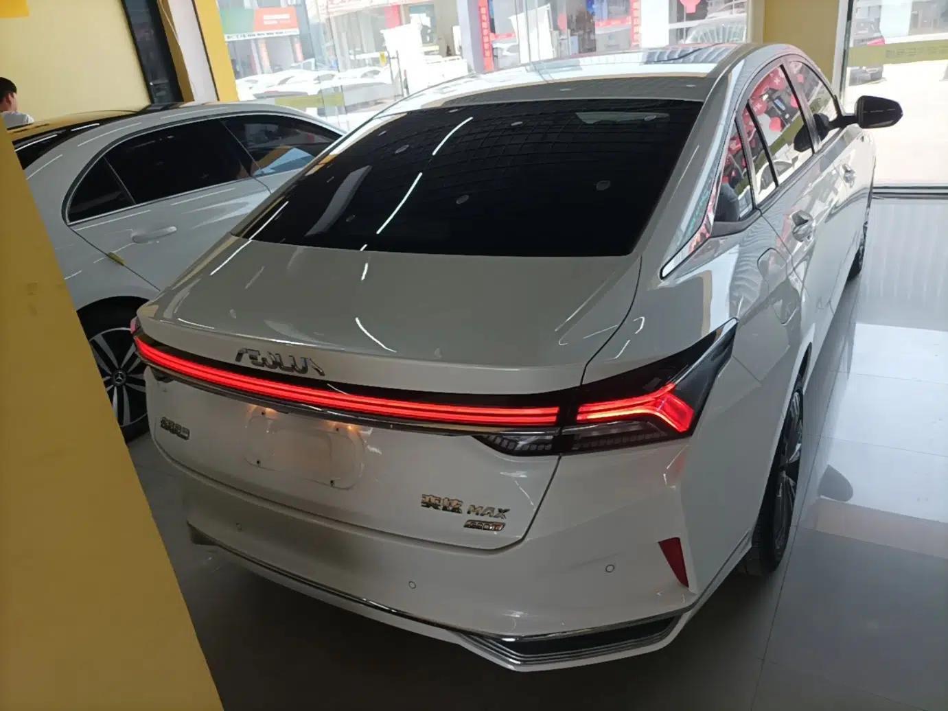 Dongfeng Aeolus Yixuan MAX 2021 1.5T Ultra-Stylish Trendsetter Edition — миниатюра 5