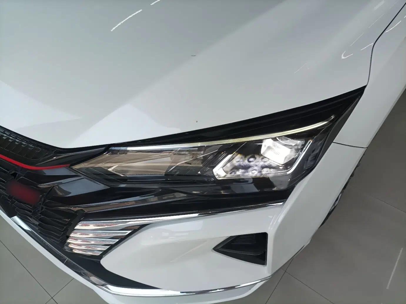 Dongfeng Aeolus Yixuan MAX 2021 1.5T Ultra-Stylish Trendsetter Edition — миниатюра 9