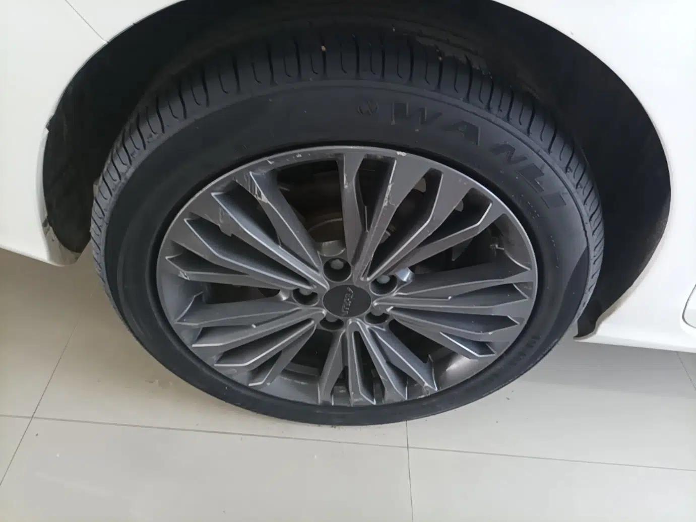 Dongfeng Aeolus Yixuan MAX 2021 1.5T Ultra-Stylish Trendsetter Edition — миниатюра 10