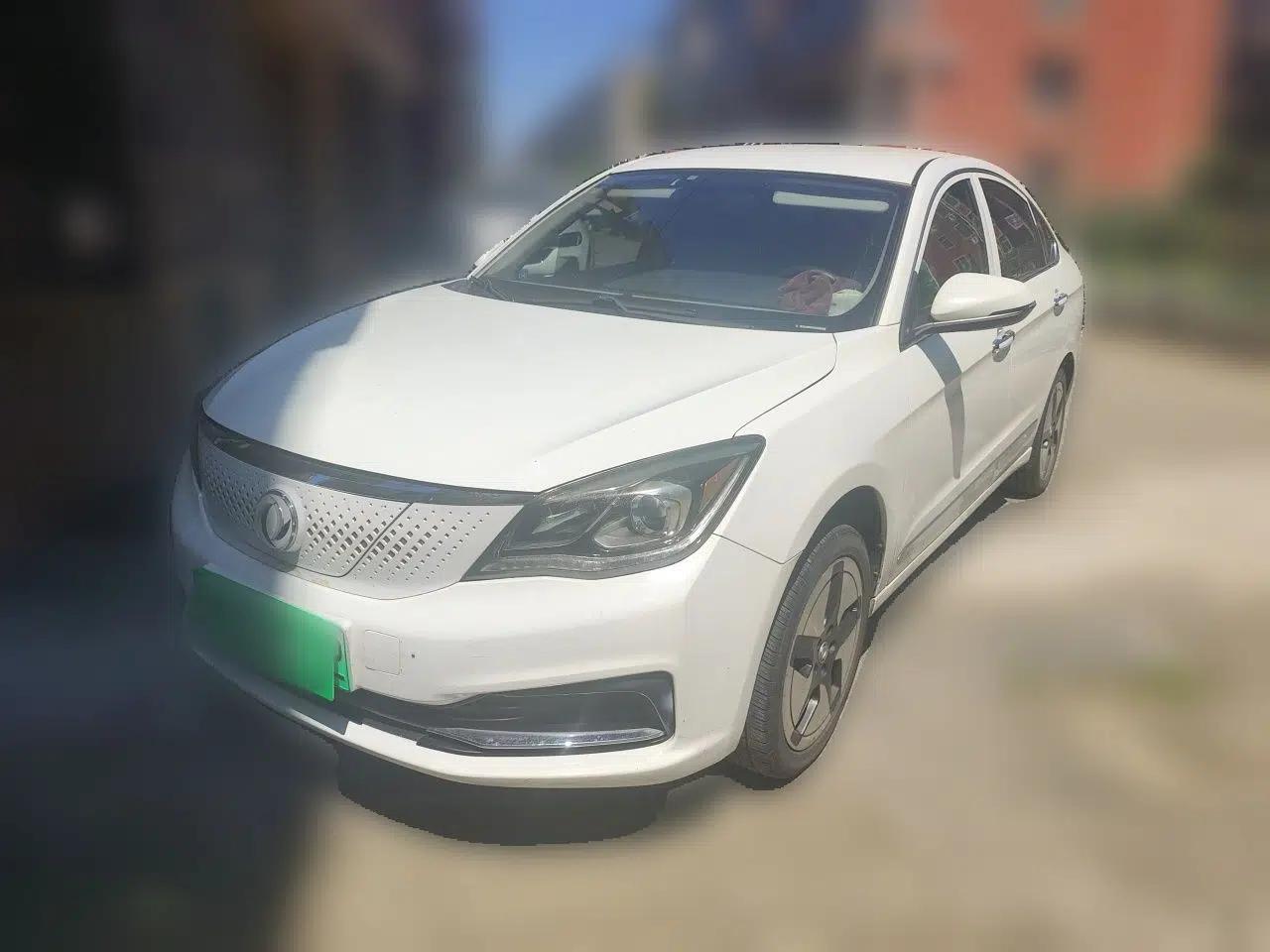 Dongfeng Aeolus E70 2021 Revised Version 3 500 Ultra-Comfort Edition — миниатюра 1