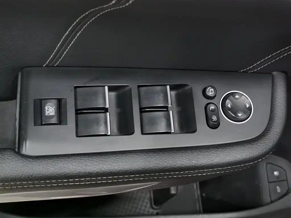 Haval H8 2015 2.0T 4WD Luxury — миниатюра 9