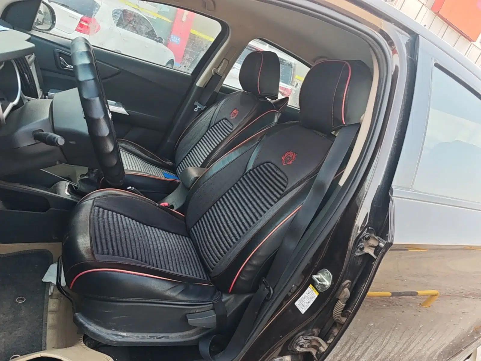 Dongfeng Aeolus A30 2014 1.5L Manual Smart-Drive Luxury Edition — миниатюра 17