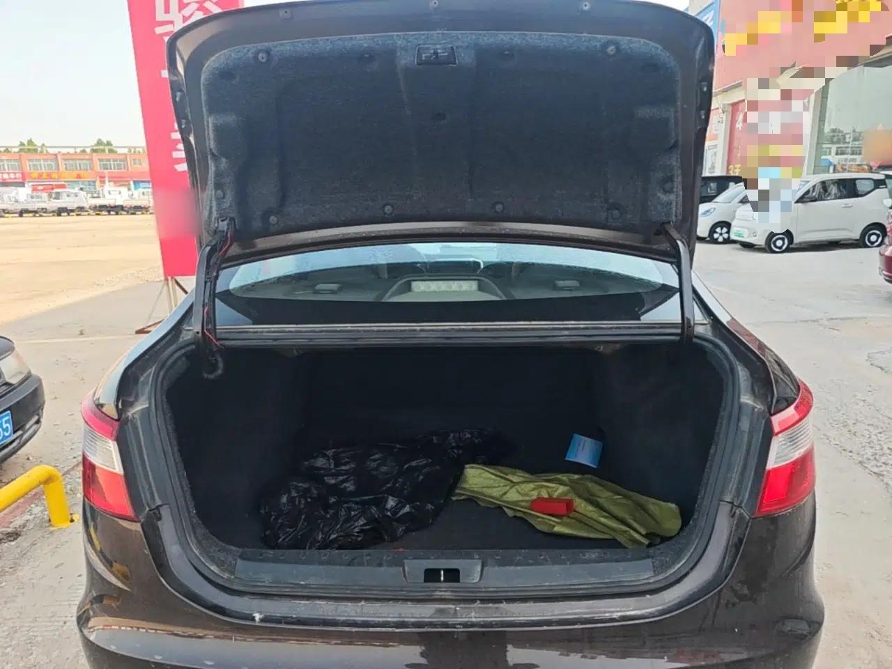 Dongfeng Aeolus A30 2014 1.5L Manual Smart-Drive Luxury Edition — миниатюра 21