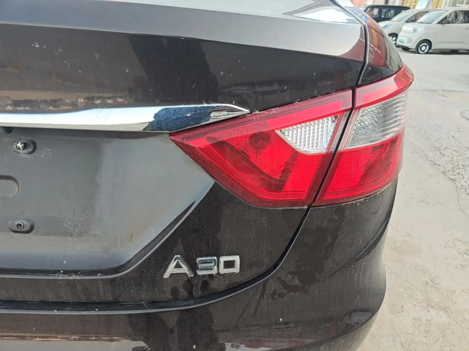 Dongfeng Aeolus A30 2014 1.5L Manual Smart-Drive Luxury Edition — миниатюра 8