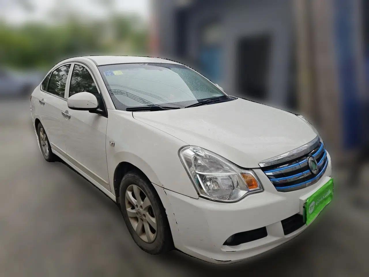 Dongfeng Junfeng E11K 2019 Standard Model — миниатюра 3