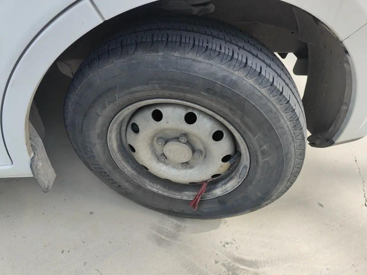 Dongfeng Yufeng EM27 2024 EM27L Eves Power 41.86 kWh — миниатюра 8