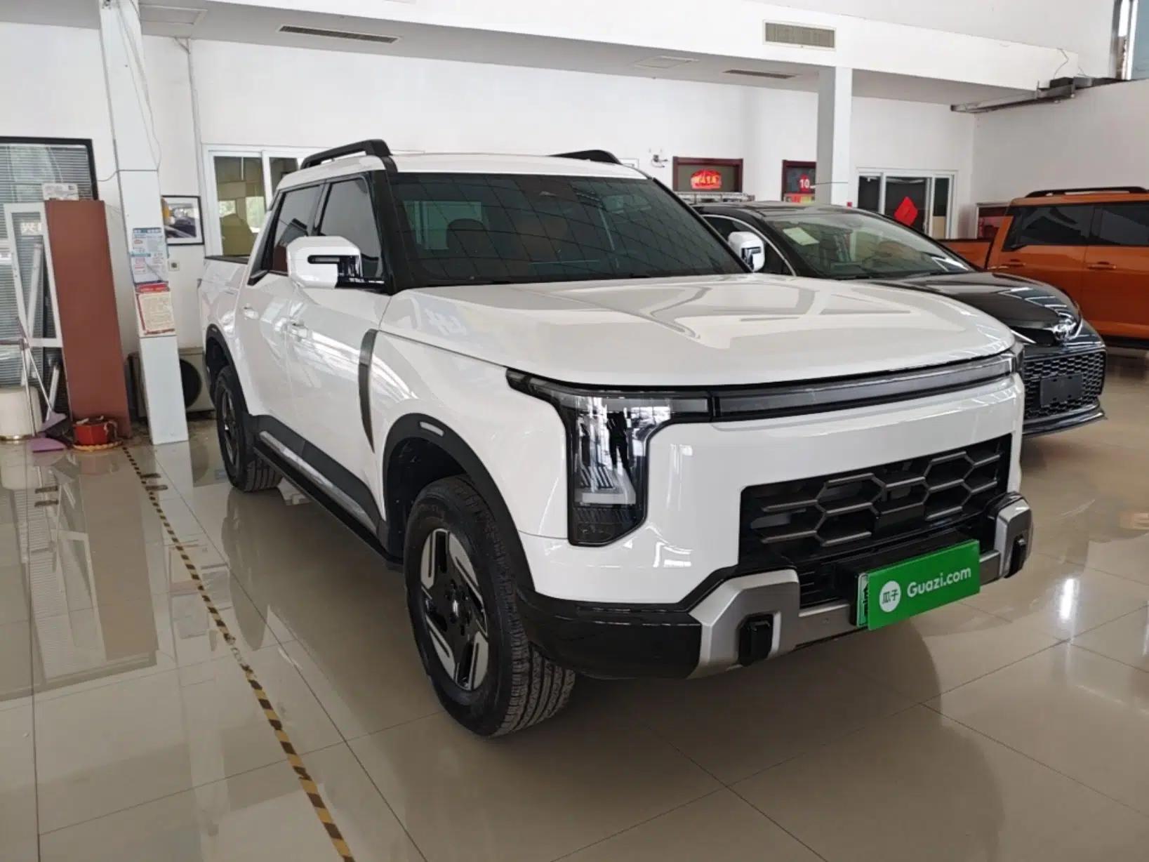Dongfeng Zhengzhou Nissan Z9 GE PHEV 2025 Model 135KM All-Wheel-Drive Luxury Edition — миниатюра 3