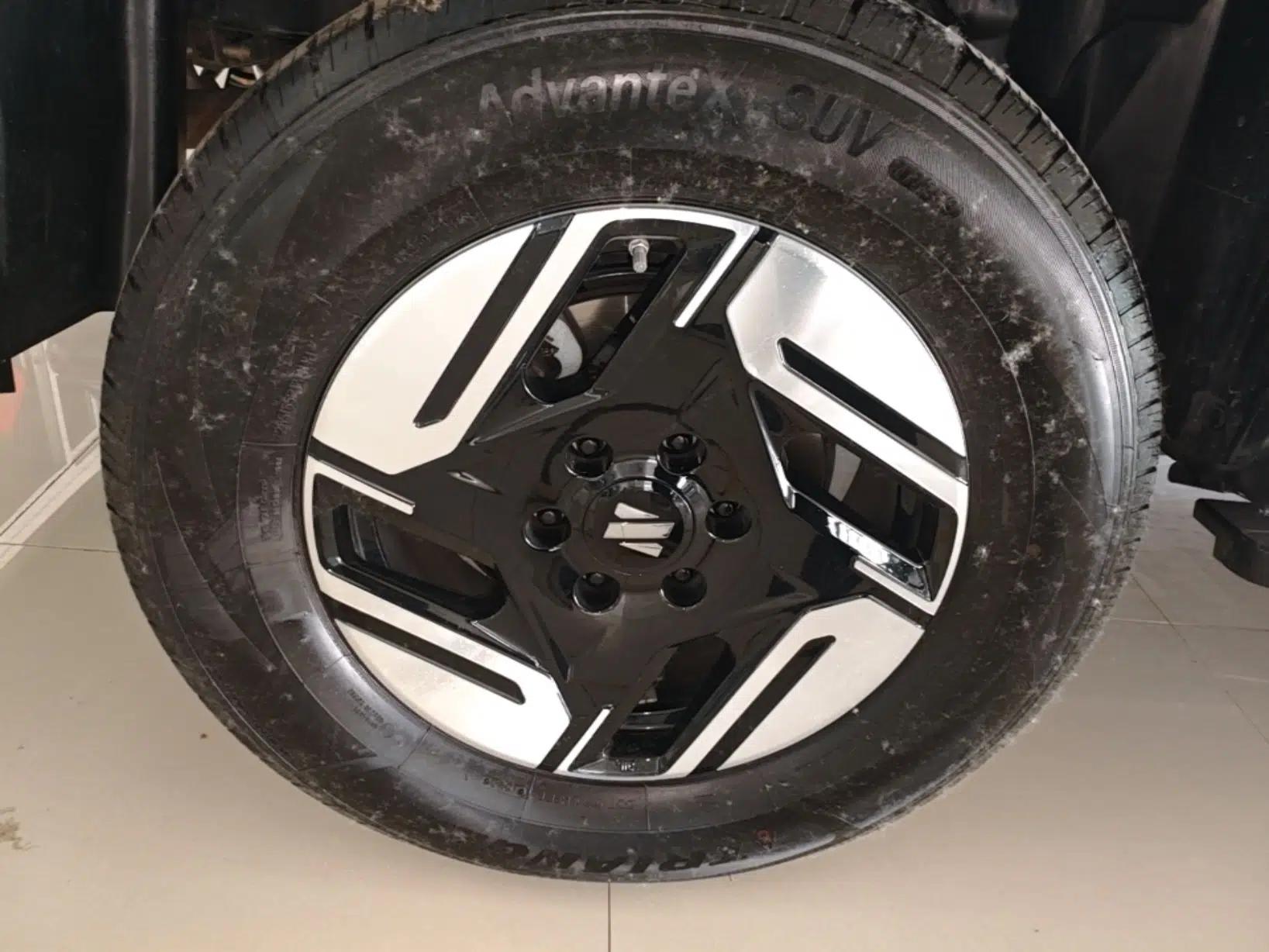 Dongfeng Zhengzhou Nissan Z9 GE PHEV 2025 Model 135KM All-Wheel-Drive Luxury Edition — миниатюра 10
