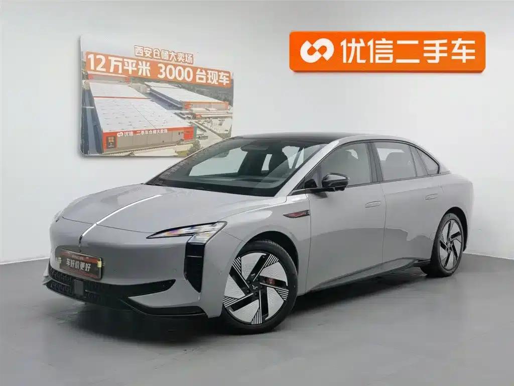Hongqi EH7 2025 640 AWD Smart Selection Edition — миниатюра 1