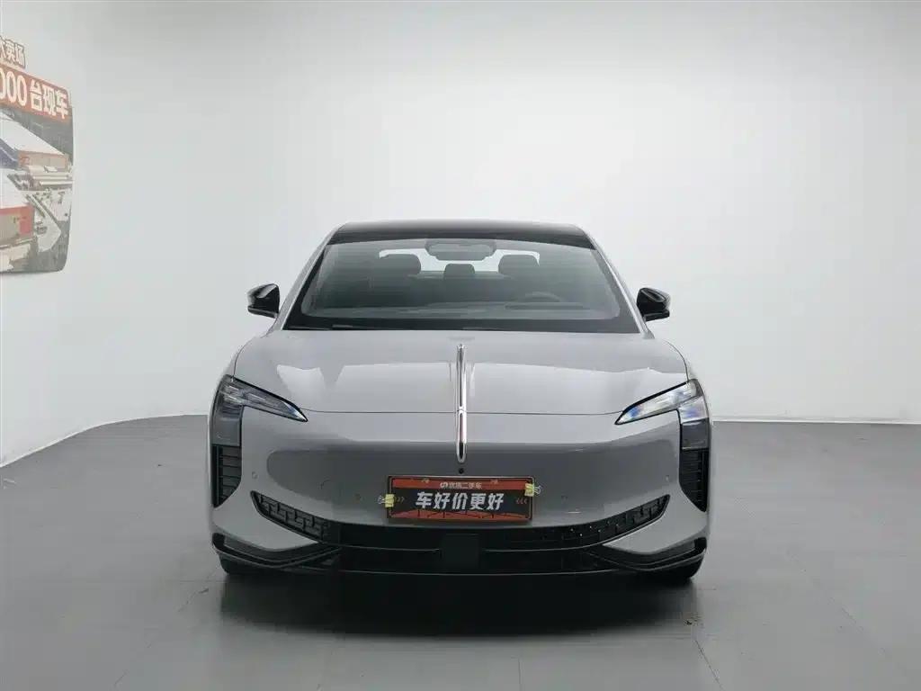 Hongqi EH7 2025 640 AWD Smart Selection Edition — миниатюра 3
