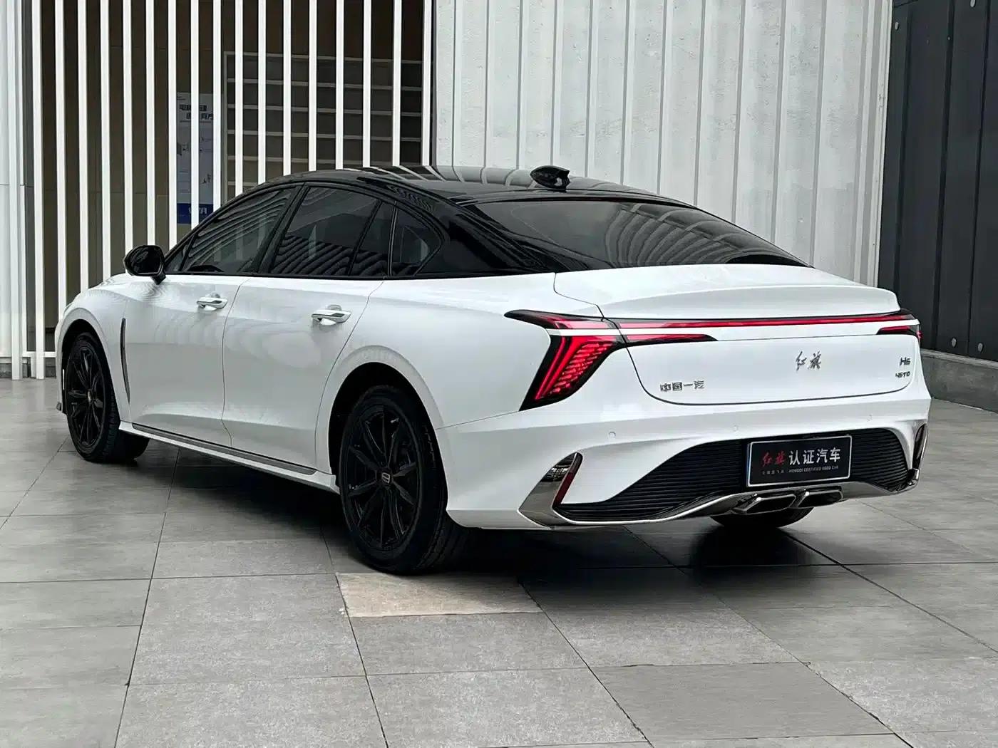 Hongqi H6 2024 2.0T Premium Edition — миниатюра 10