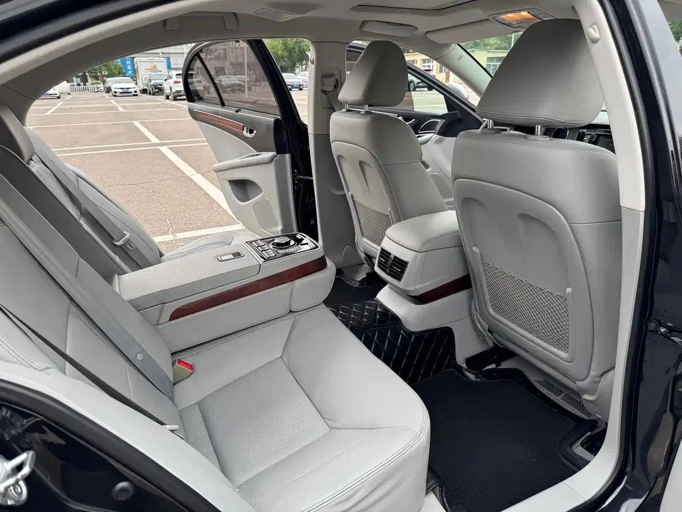 Hongqi H7 2013 2.0T Premium Edition — миниатюра 15