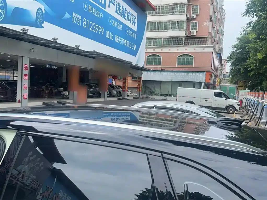 Hongqi HS3 2023 1.5T 2WD Goodness Edition — миниатюра 16