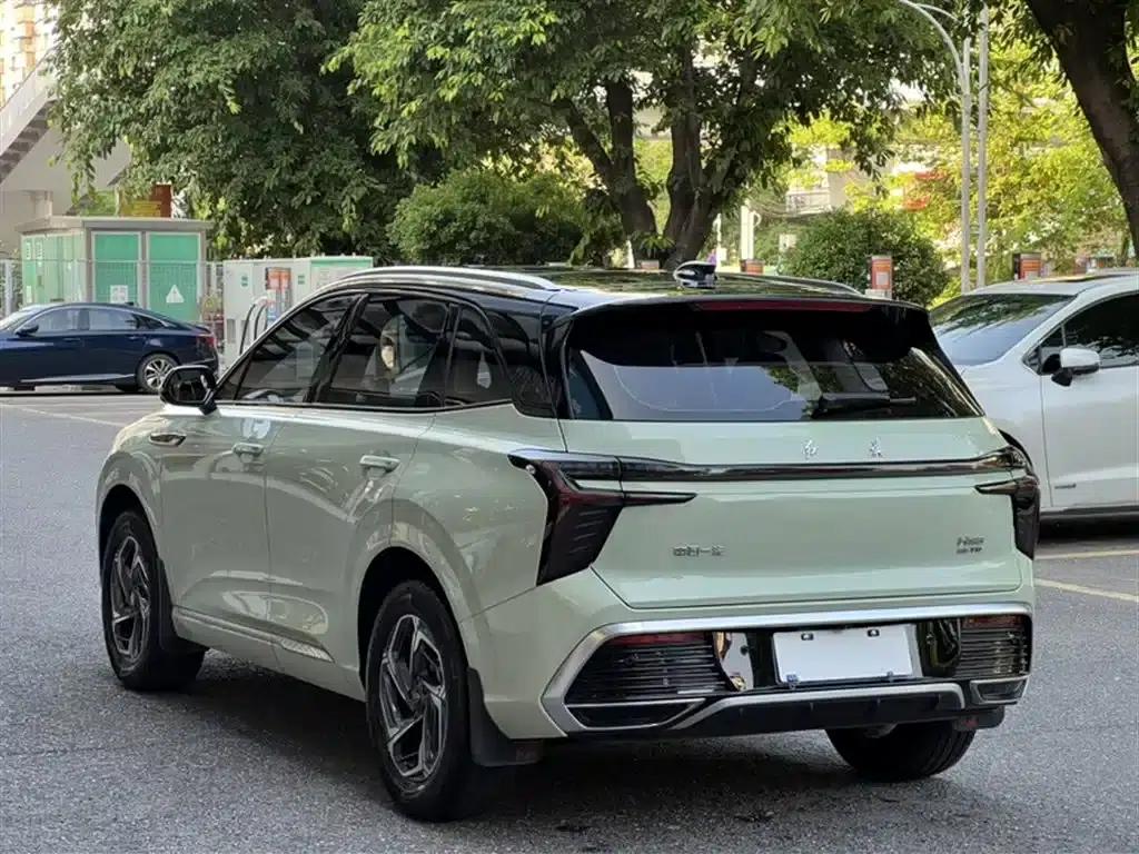 Hongqi HS3 2023 1.5T 2WD Goodness Edition — миниатюра 10