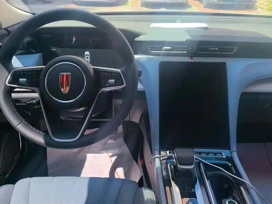 Hongqi H5 PHEV 2025 Model 170 Super Hybrid — миниатюра 12
