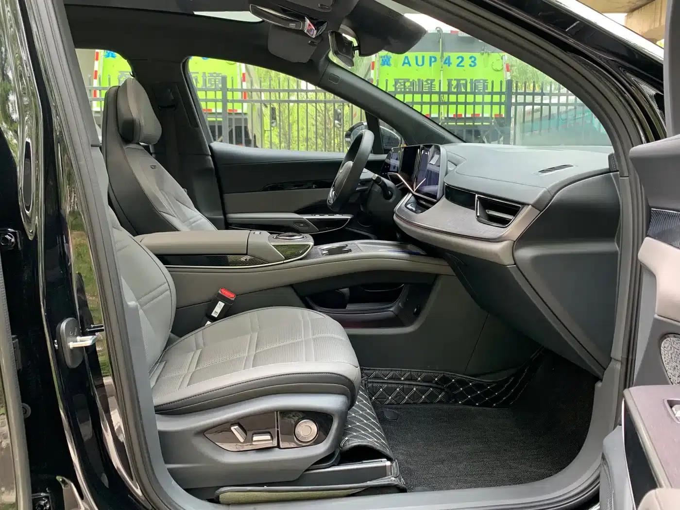 Hongqi Tiangong 08 2025 680 4WD Smart Selection Edition — миниатюра 12