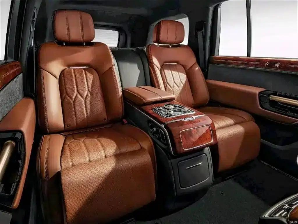 Hongqi Golden Sunflower National Glory 2022 4.0T Premium Flagship Edition 4-seater — миниатюра 8