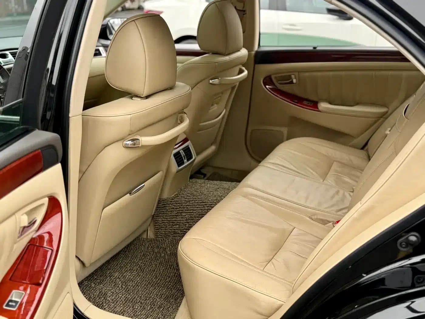Hongqi Shengshi 2009 3.0L Luxury Edition — миниатюра 13