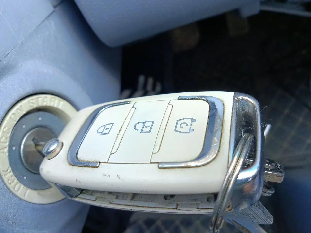 Dongfeng Fengon MINIEV 2022 Candy Edition Half-Sugar — миниатюра 9