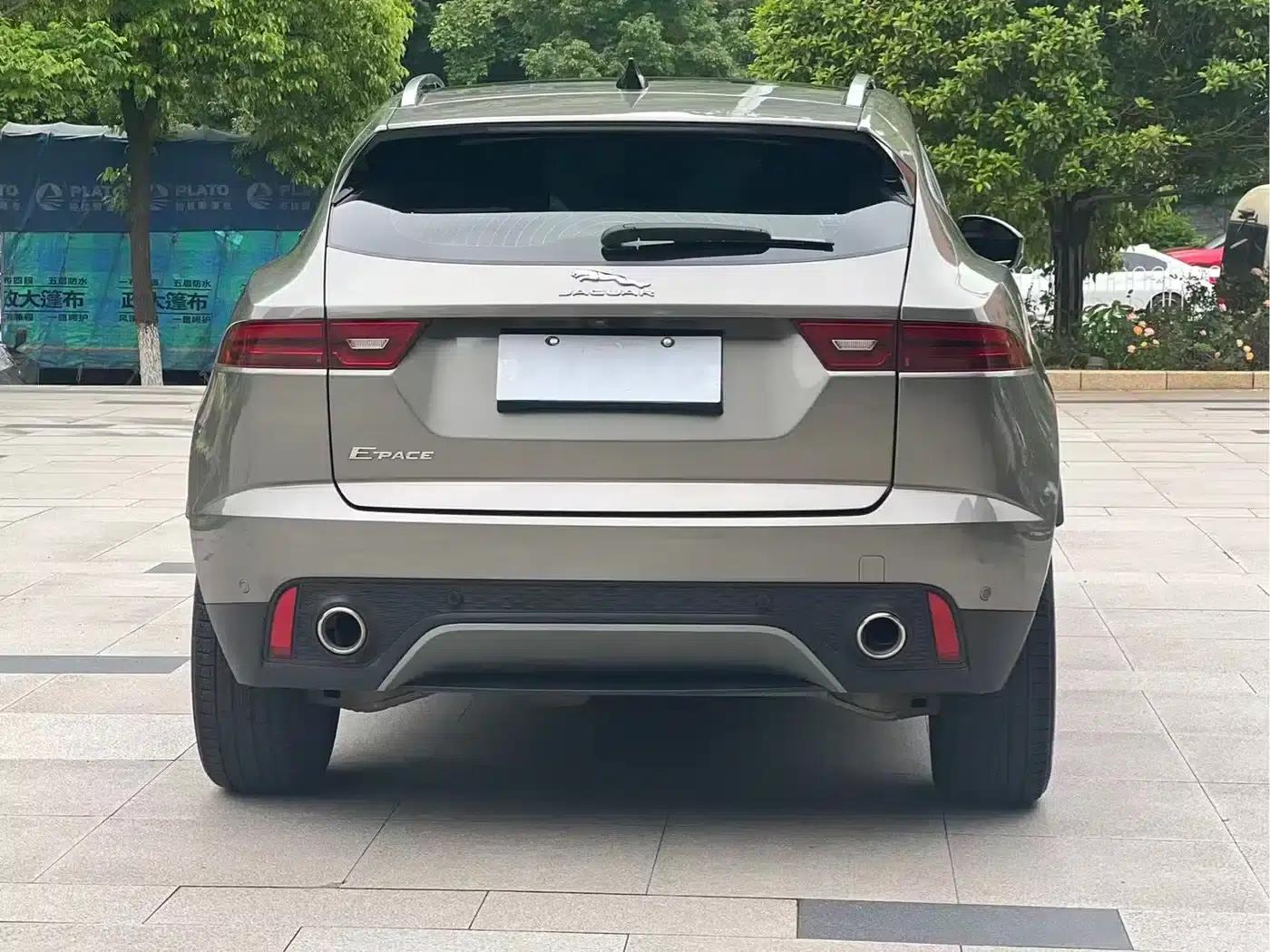 2024 Jaguar E-PACE R-DYNAMIC S — миниатюра 5