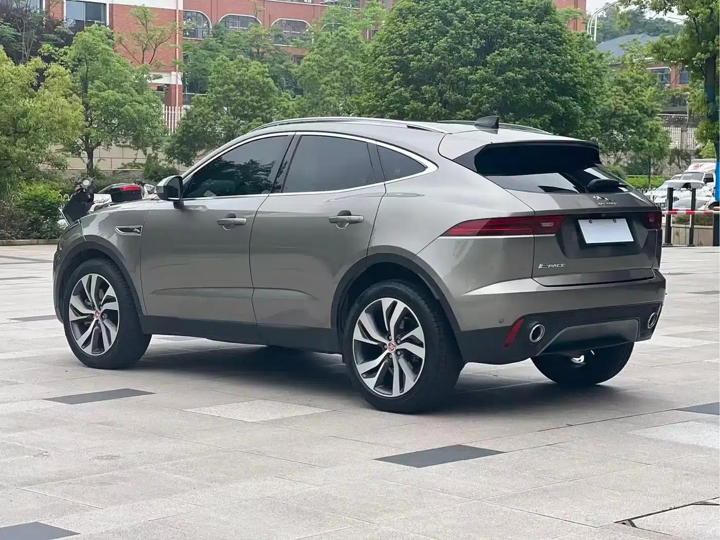 2024 Jaguar E-PACE R-DYNAMIC S — миниатюра 6
