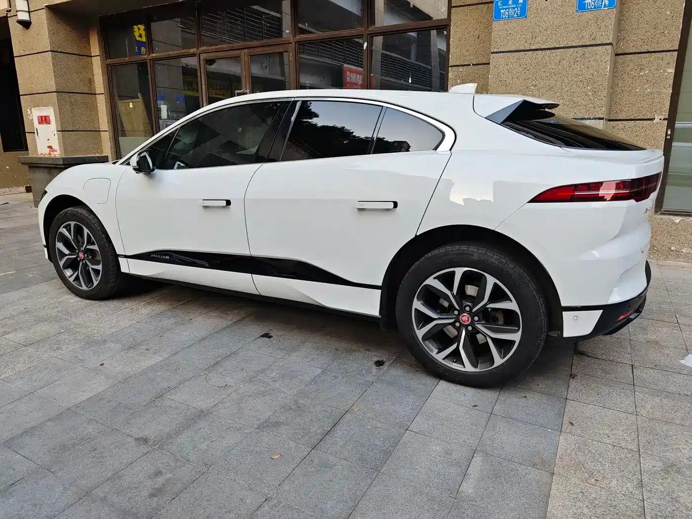Jaguar I-PACE 2018 EV400 HSE — миниатюра 5