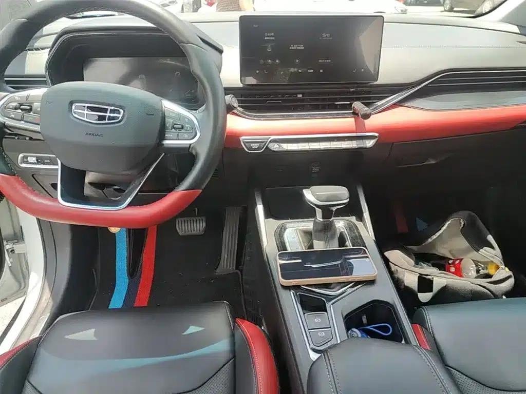 Geely Emgrand S 2021 1.4T CVT Premium Edition — миниатюра 10