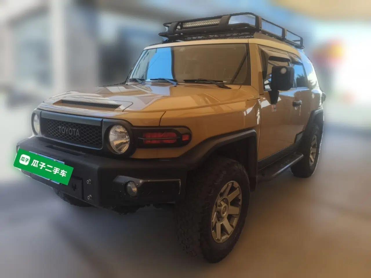 Toyota FJ Cruiser  — миниатюра 1