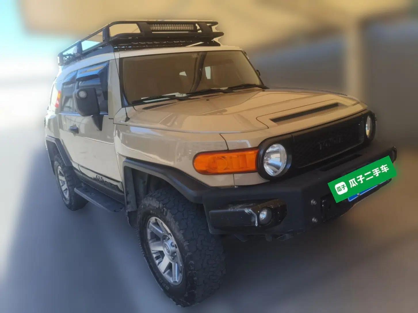 Toyota FJ Cruiser  — миниатюра 3