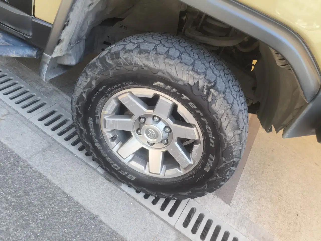 Toyota FJ Cruiser  — миниатюра 8