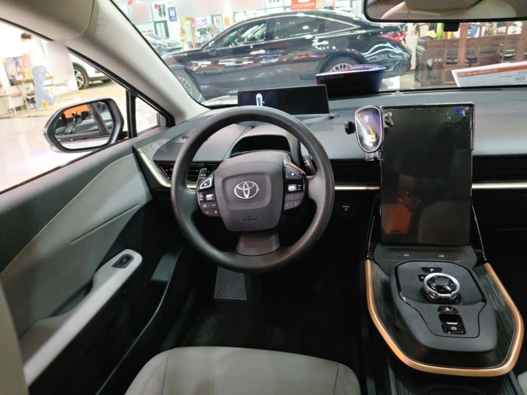 Toyota bZ3 2024 517 km Elite PRO — миниатюра 14