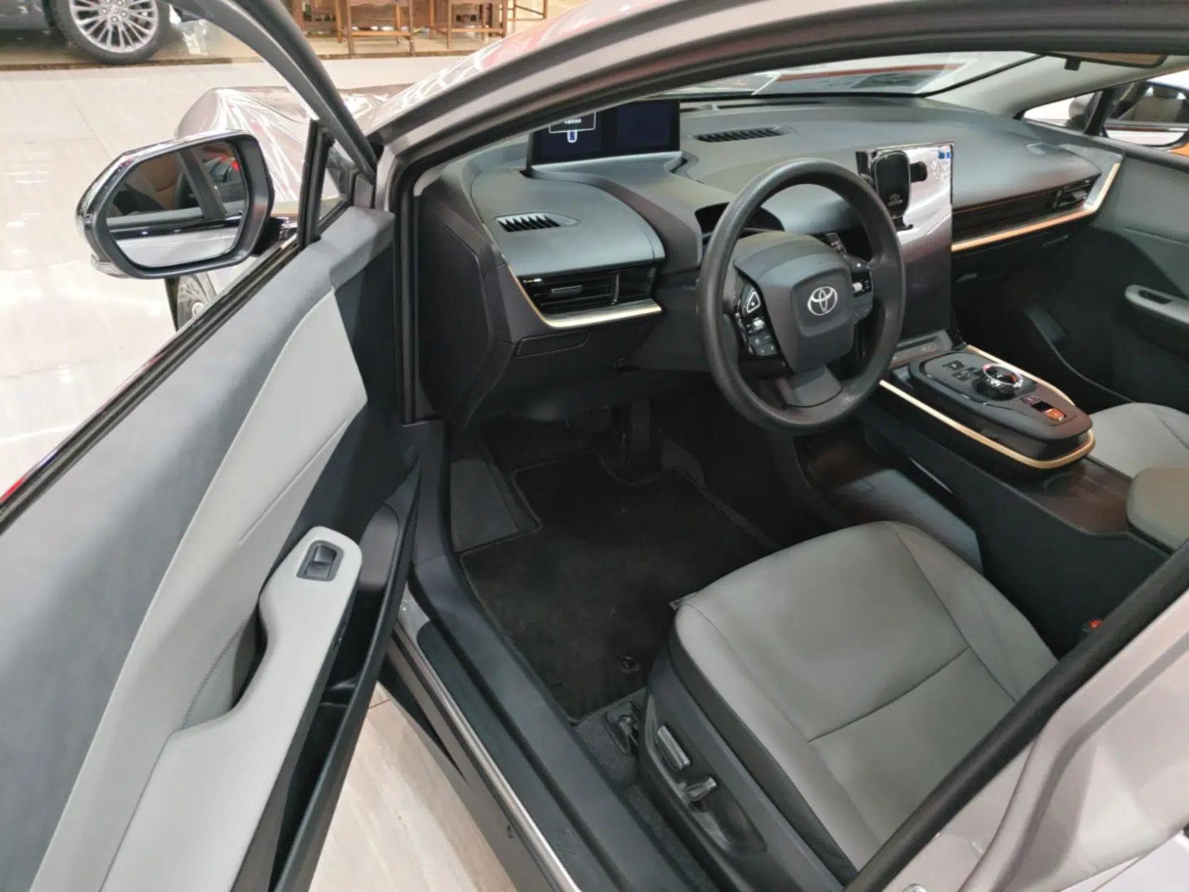 Toyota bZ3 2024 517 km Elite PRO — миниатюра 19