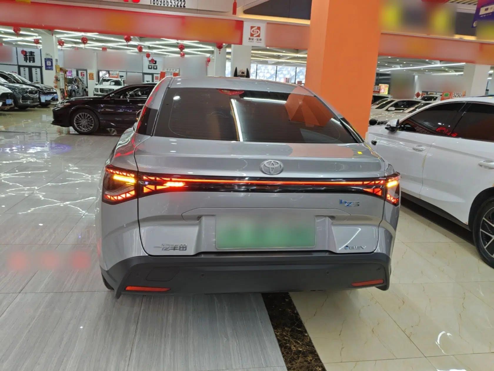 Toyota bZ3 2024 517 km Elite PRO — миниатюра 5
