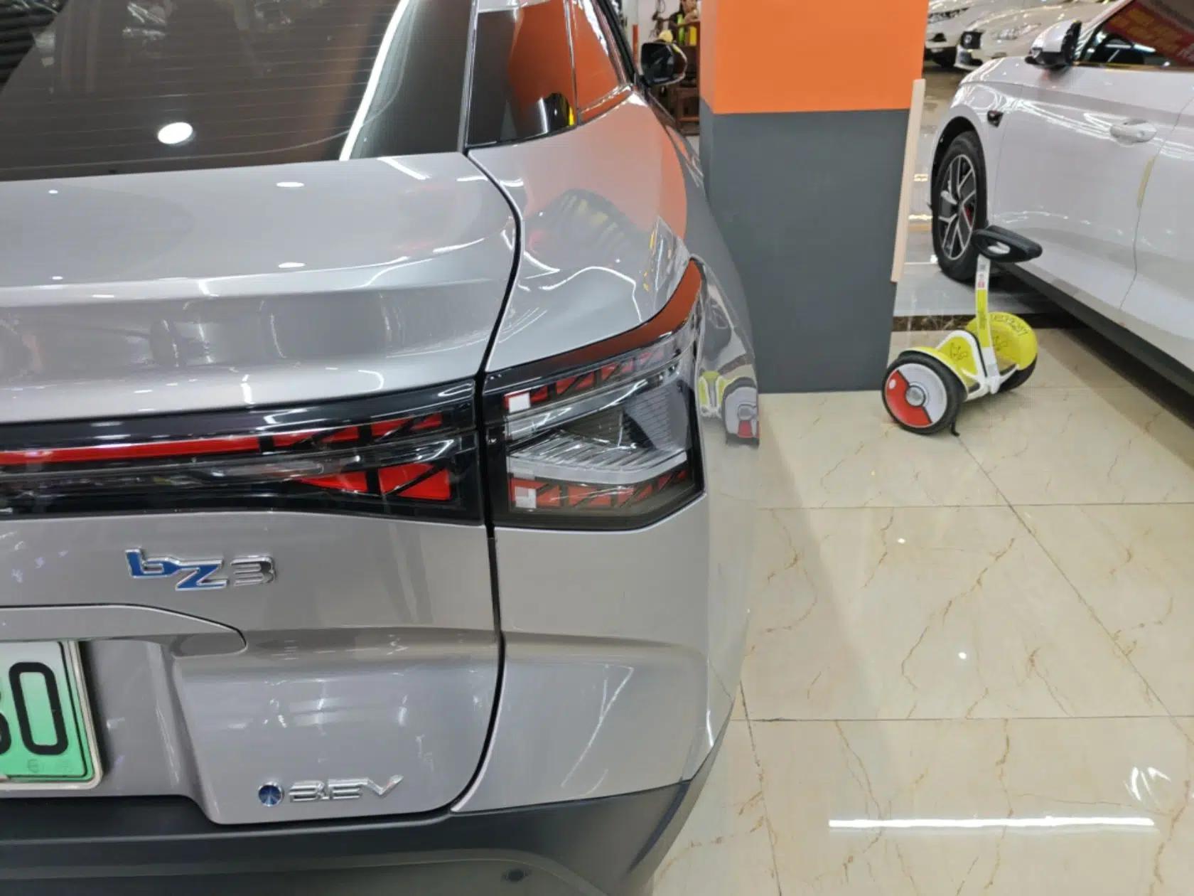 Toyota bZ3 2024 517 km Elite PRO — миниатюра 7