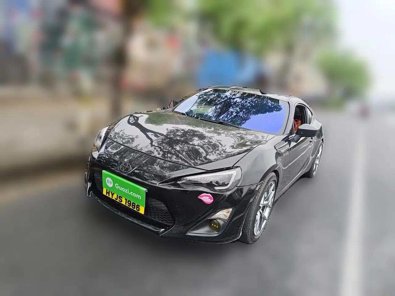 Toyota 86 2013 2.0L Automatic Luxury Version — миниатюра 1
