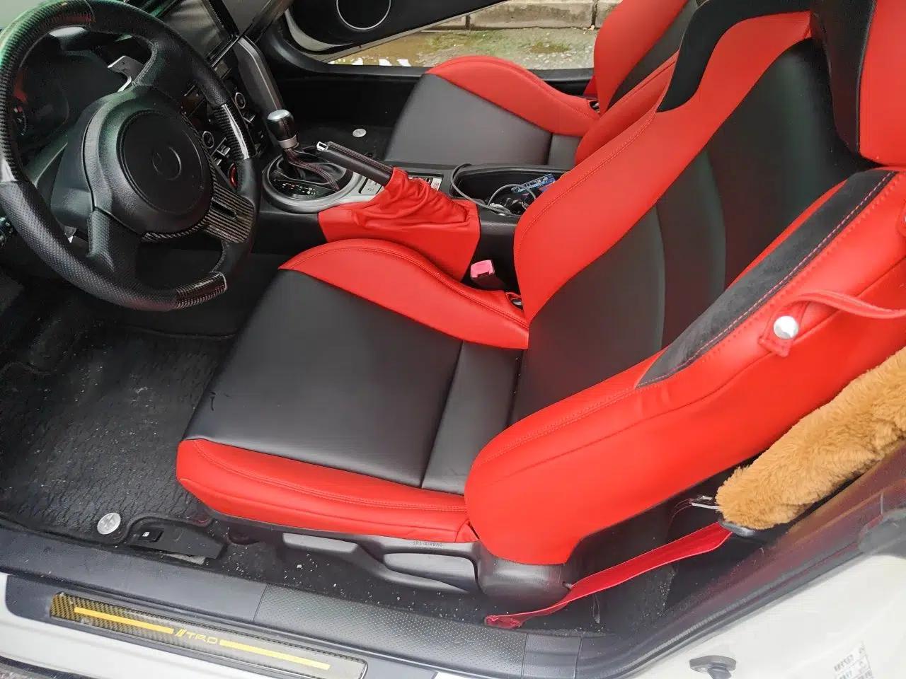 Toyota 86 2013 2.0L Automatic Luxury Version — миниатюра 16