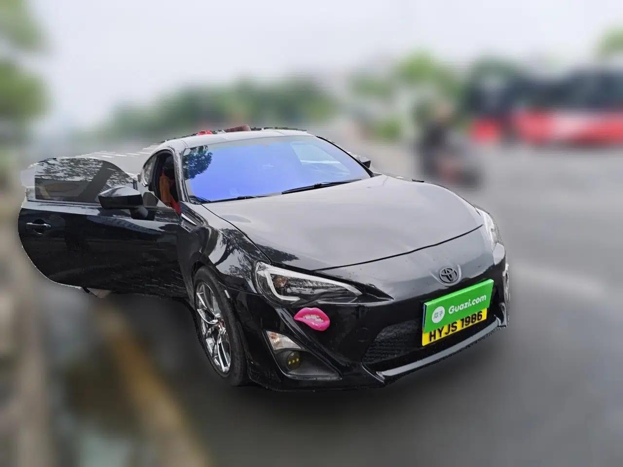 Toyota 86 2013 2.0L Automatic Luxury Version — миниатюра 3