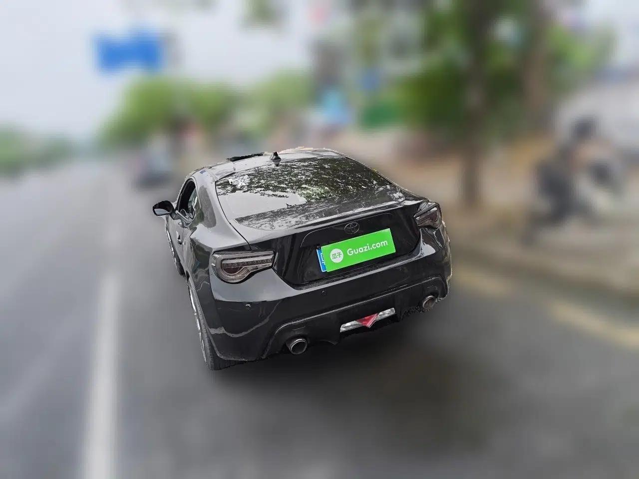 Toyota 86 2013 2.0L Automatic Luxury Version — миниатюра 4